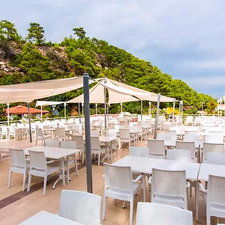 Grand Mir Hotel