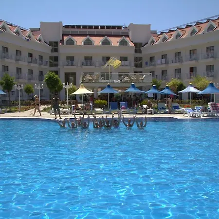 Grand Mir Hotel 3*